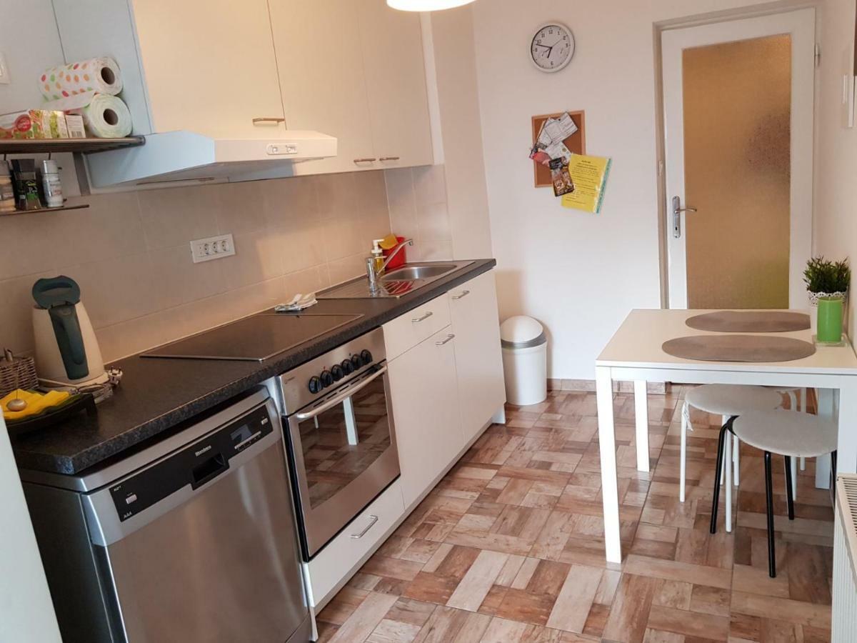 Apartment K&A- Near Dom Sportova ซาเกร็บ ภายนอก รูปภาพ